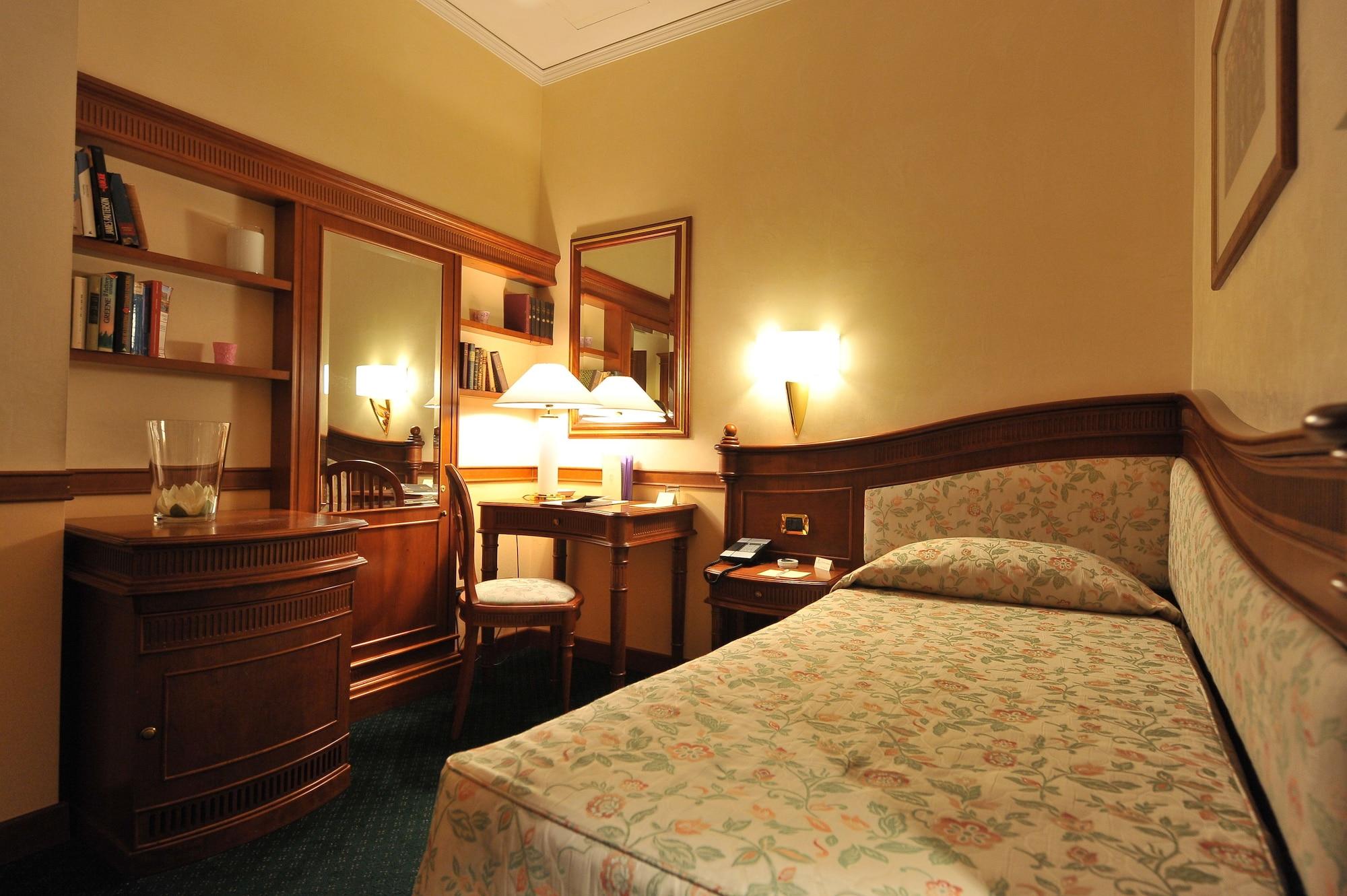 Hotel Degli Orafi Флоренция Екстериор снимка